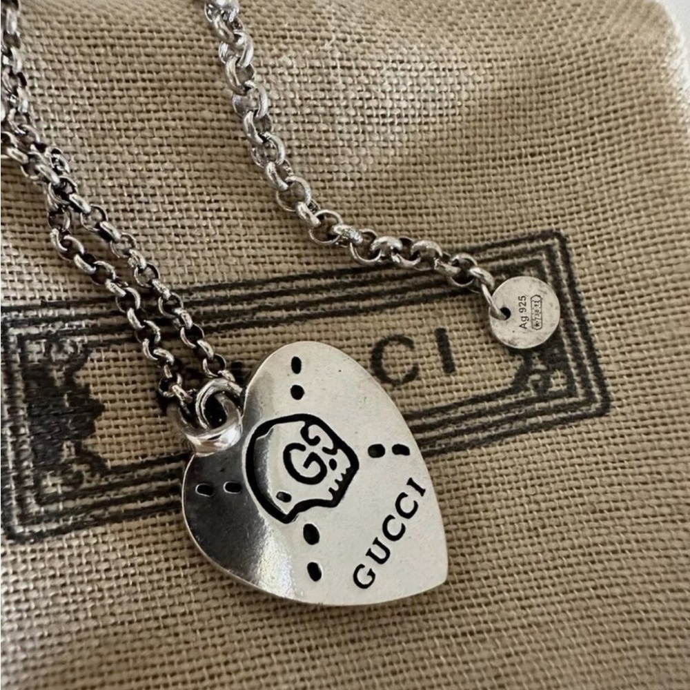Gucci Silver Heart Pendant Necklace with Chain